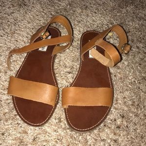 Steve Madden brown sandals